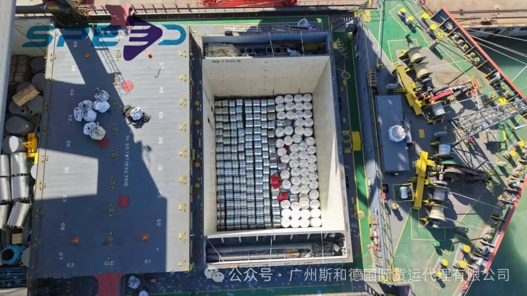 استراحة الخدمات اللوجستية السائبة: شحن ملفات الصلب من Lianyungang إلى أفريقيا